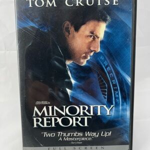 Minority Report DVD with Dramatic Cover